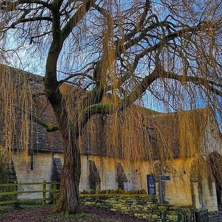 Period Apartment, Great Views, In Heart Of Town. Bradford-On-Avon المظهر الخارجي الصورة